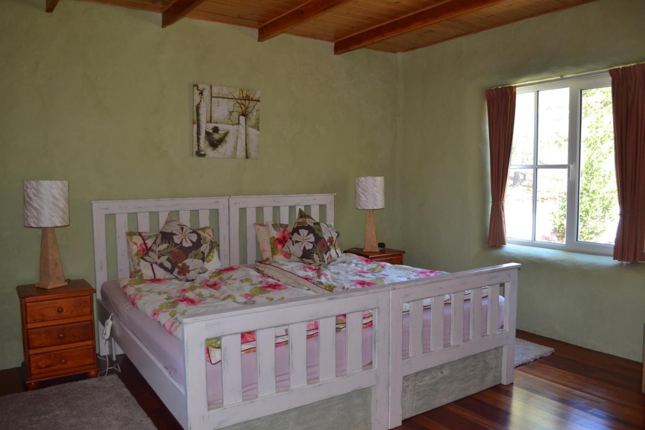 Whispering Spirit Holiday Cottages & Mini Ponies Franklin ภายนอก รูปภาพ